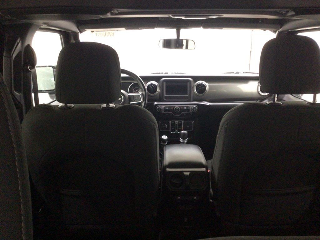 2020 Jeep Wrangler Unlimited Sahara - Photo 27