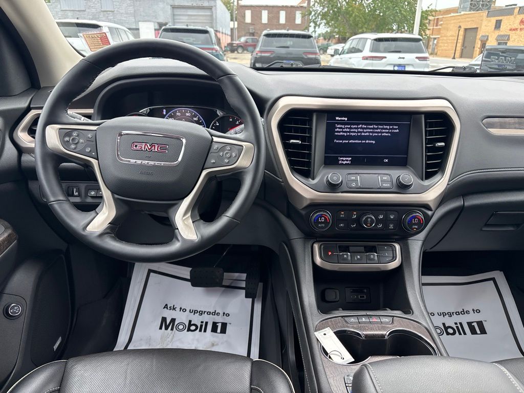 2023 GMC Acadia Denali - Photo 35