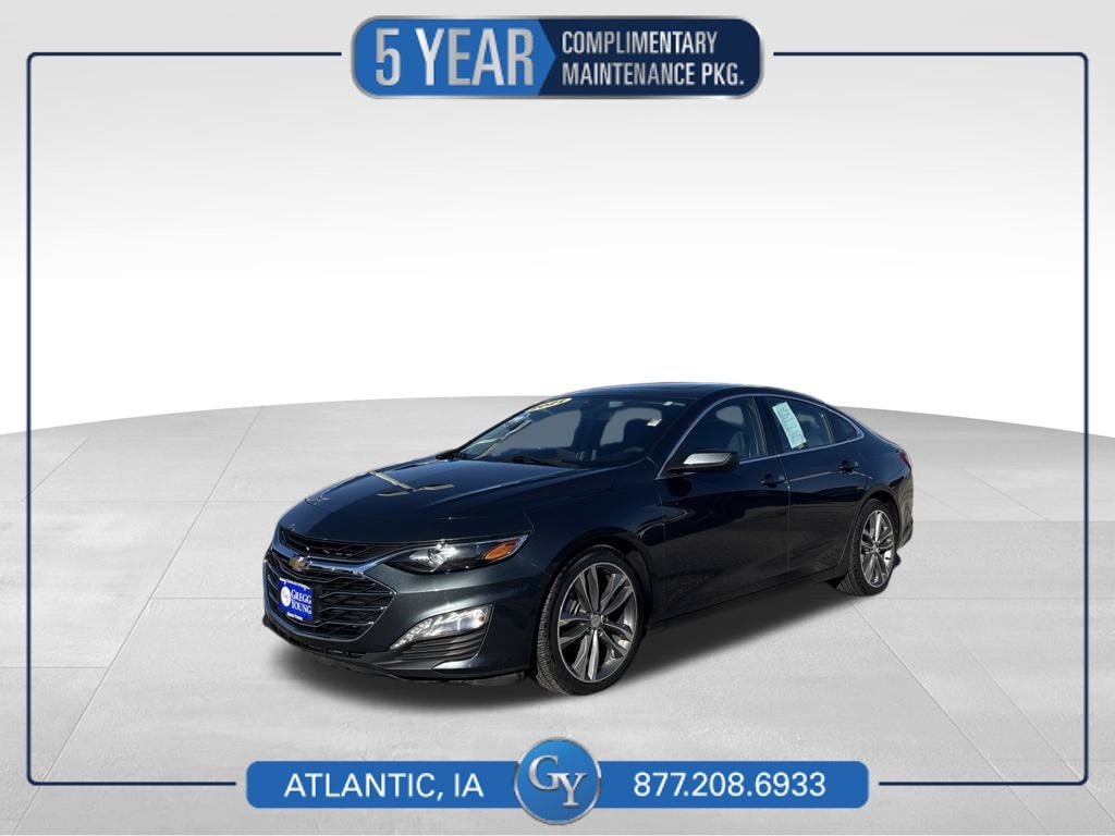 Used 2021 Chevrolet Malibu 1LT with VIN 1G1ZD5ST0MF075289 for sale in Newton, IA