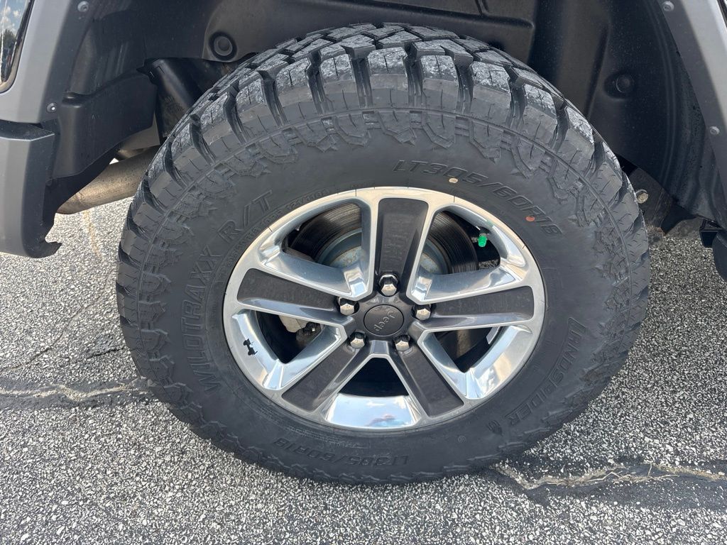 2020 Jeep Wrangler Unlimited Sahara - Photo 12