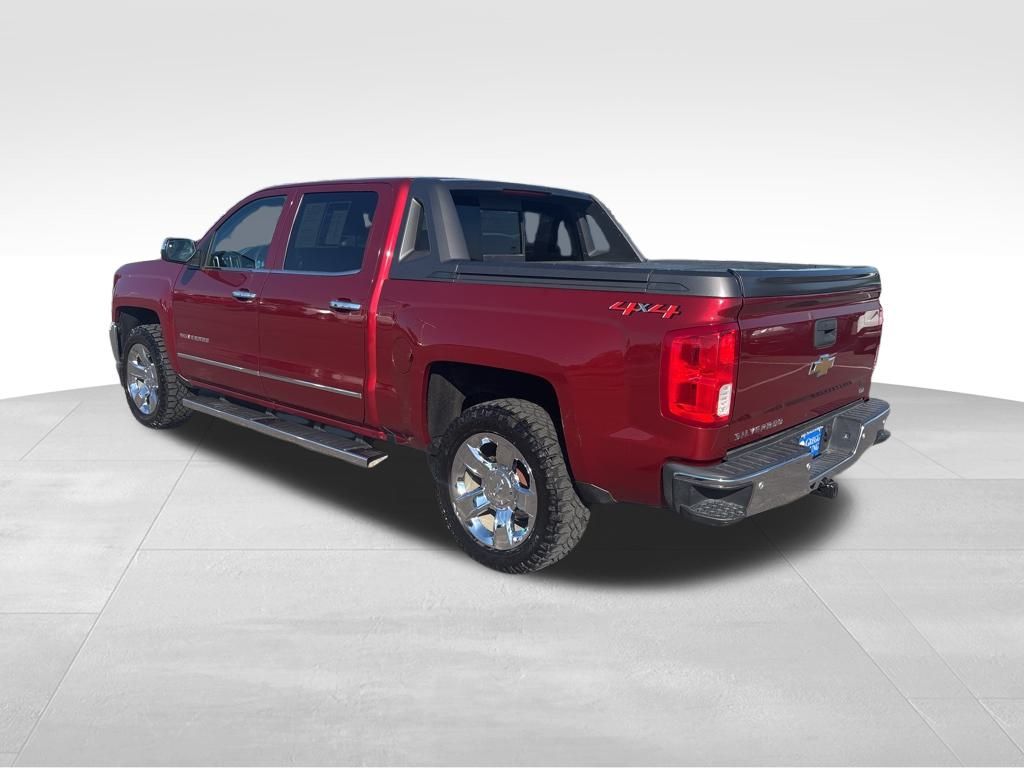 2018 Chevrolet Silverado 1500 LTZ High Desert photo 3