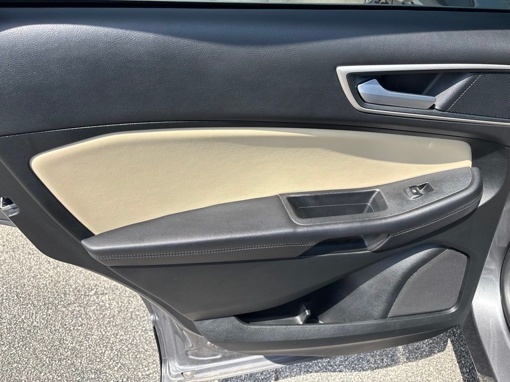 2024 Ford Edge SEL - Photo 35