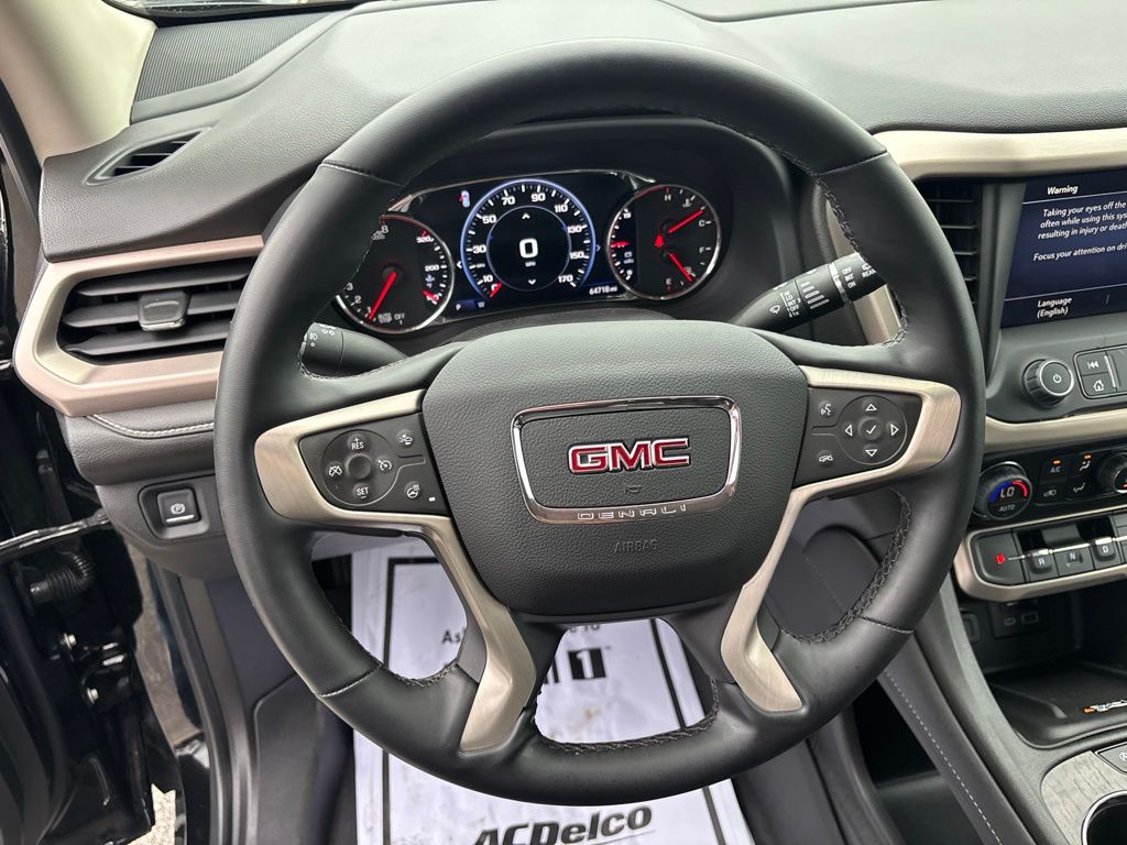 2023 GMC Acadia Denali - Photo 23