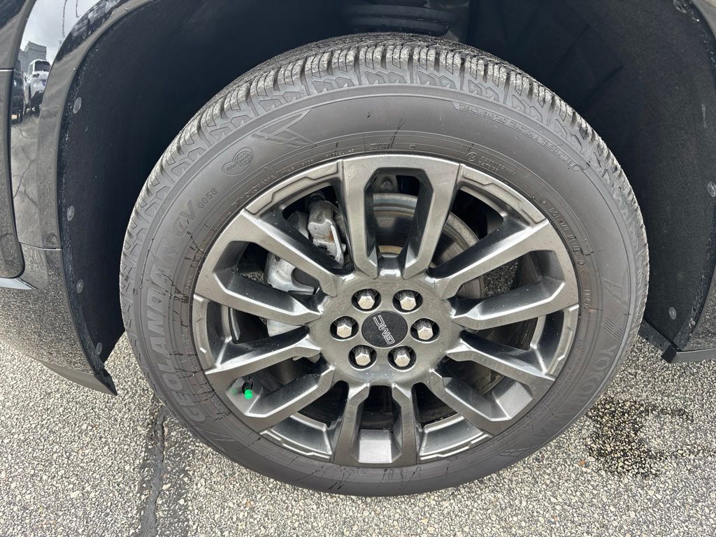 2023 GMC Acadia Denali - Photo 13