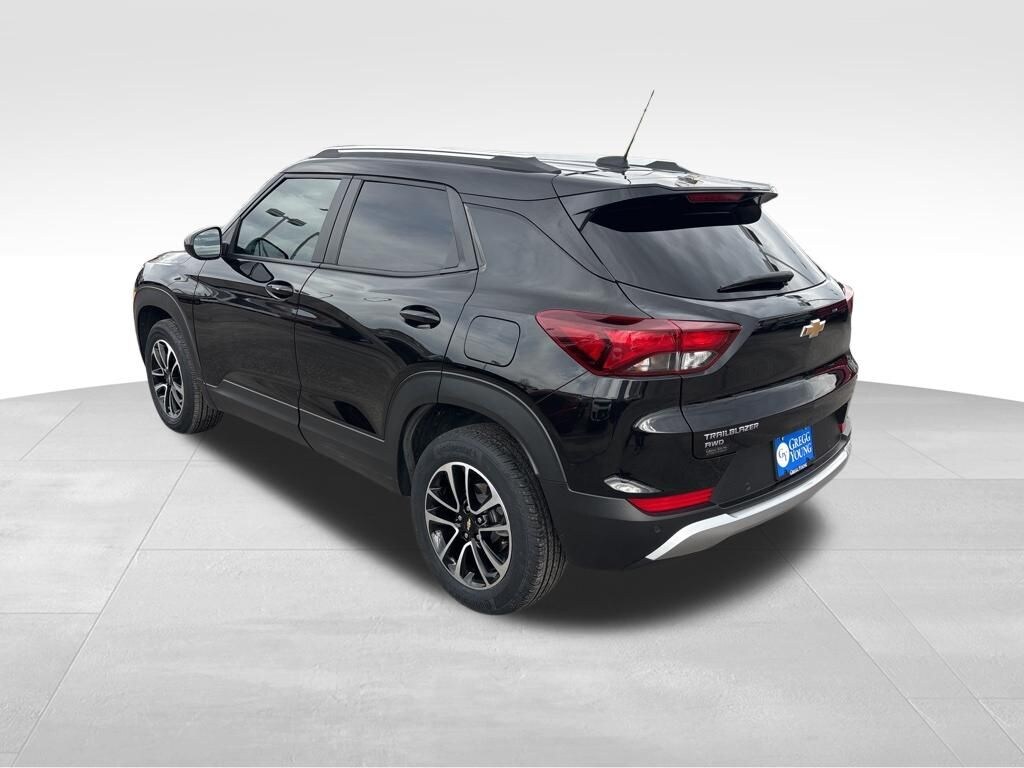 Used 2024 Chevrolet Trailblazer LT SUV