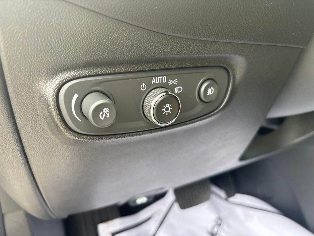 2022 Chevrolet Equinox Premier - Photo 20