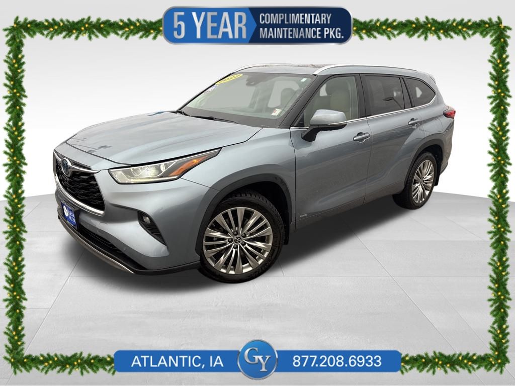2022 Toyota Highlander Hybrid SUV 