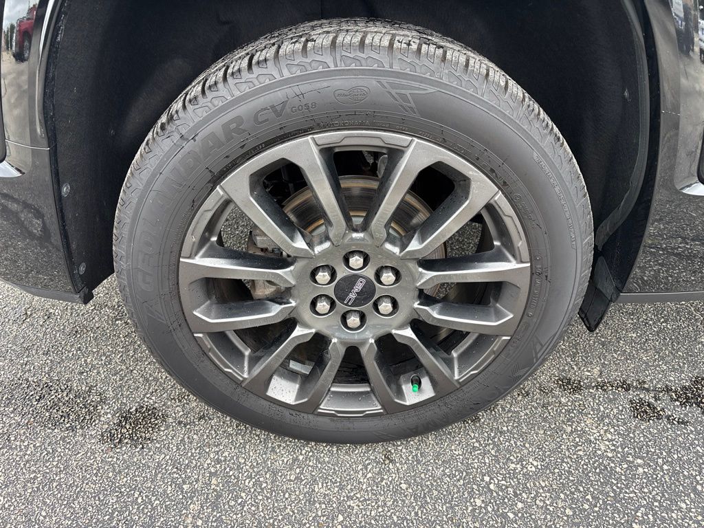 2023 GMC Acadia Denali - Photo 11