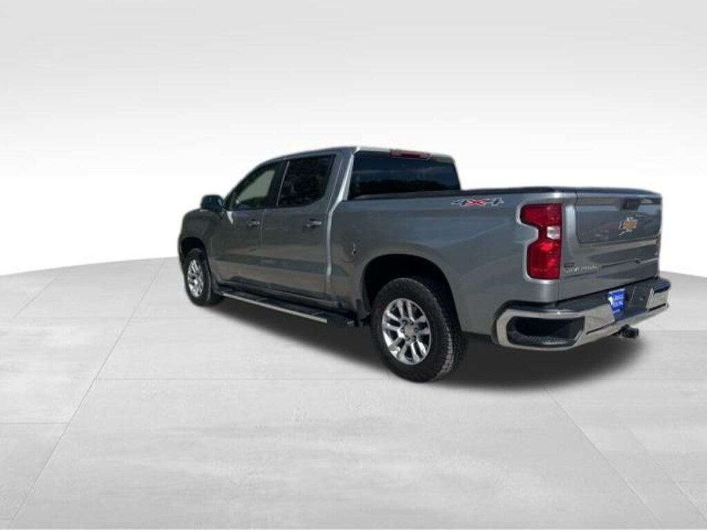 Used 2023 Chevrolet Silverado 1500 LT w/1LT Truck Crew Cab