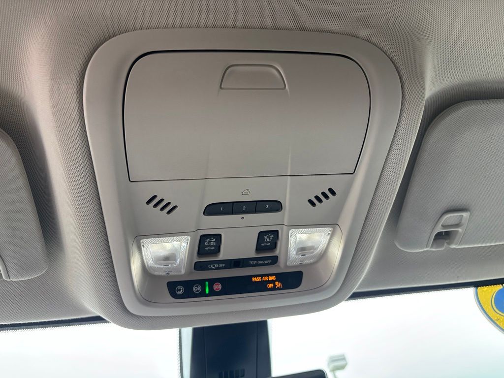 2023 GMC Acadia Denali - Photo 33
