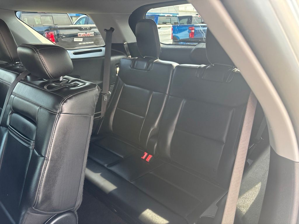 2023 Ford Explorer XLT - Photo 38