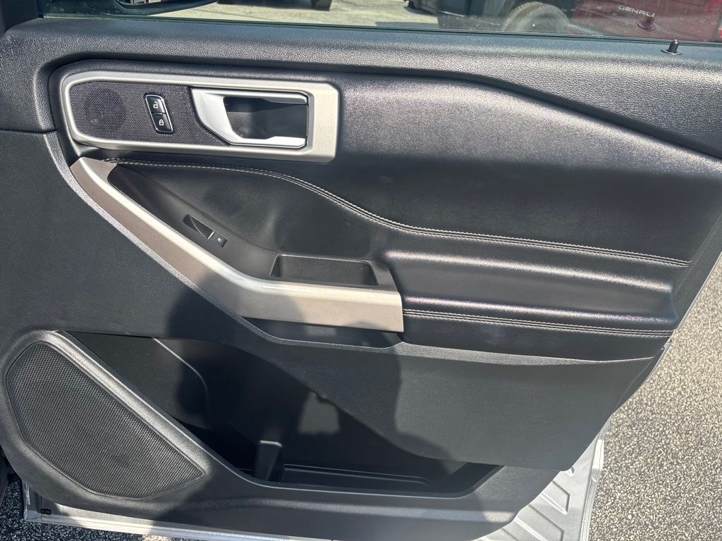 2023 Ford Explorer XLT - Photo 45