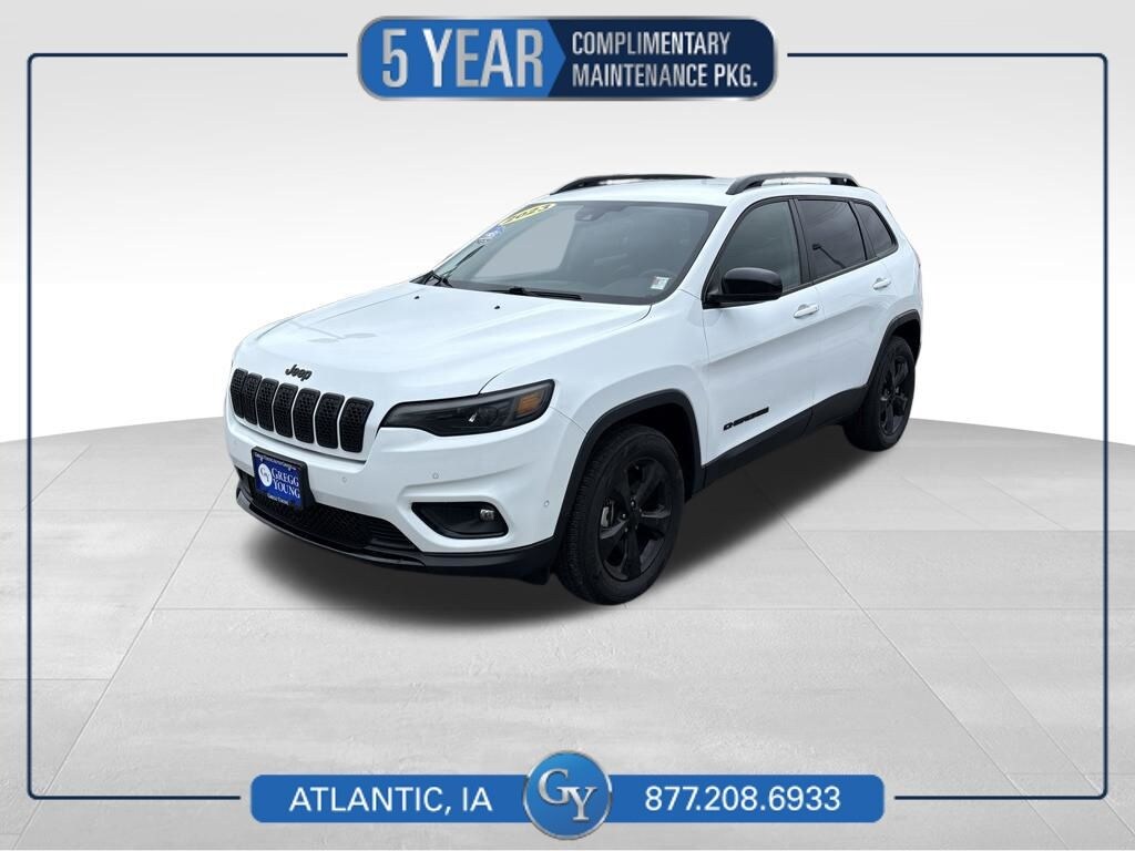 Used 2023 Jeep Cherokee Altitude Lux SUV