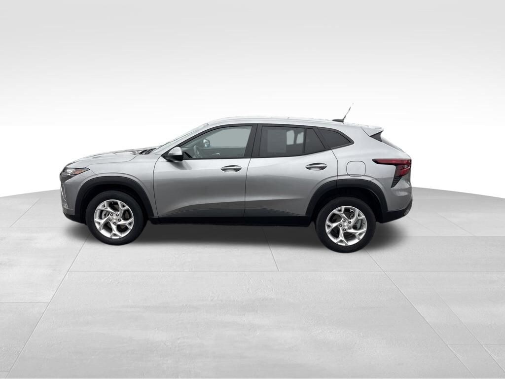 Used 2024 Chevrolet Trax LS SUV