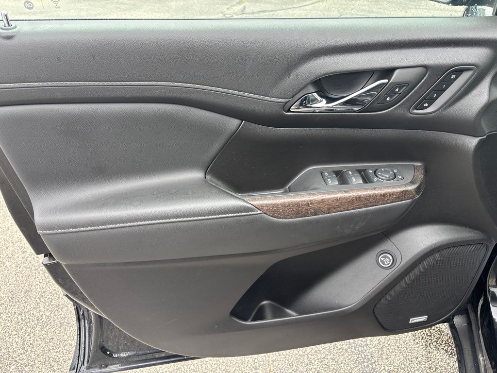 2023 GMC Acadia Denali - Photo 15