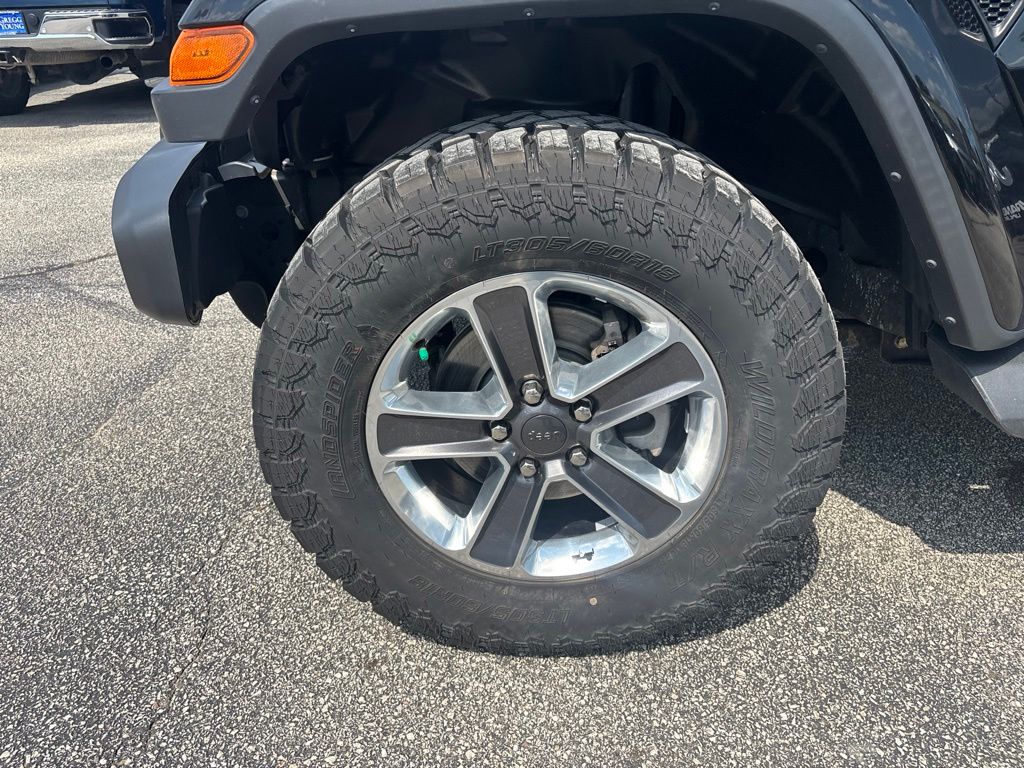 2020 Jeep Wrangler Unlimited Sahara - Photo 15