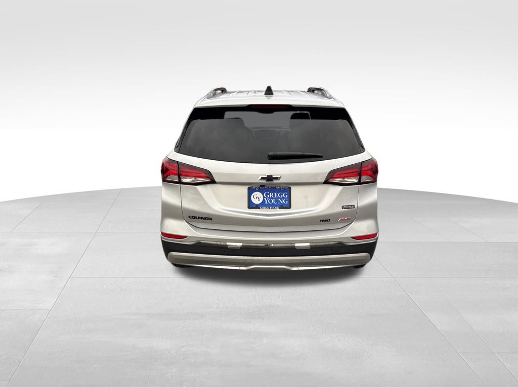 2022 Chevrolet Equinox RS photo 3