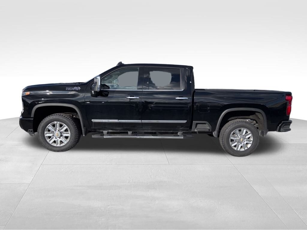 Used 2024 Chevrolet Silverado 2500 HD High Country Truck Crew Cab