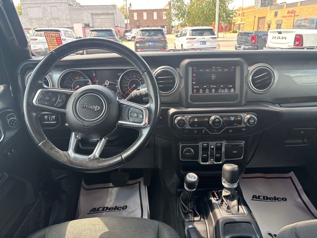 2020 Jeep Wrangler Unlimited Sahara - Photo 33