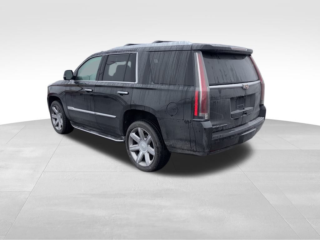 2018 Cadillac Escalade Premium Luxury photo 2