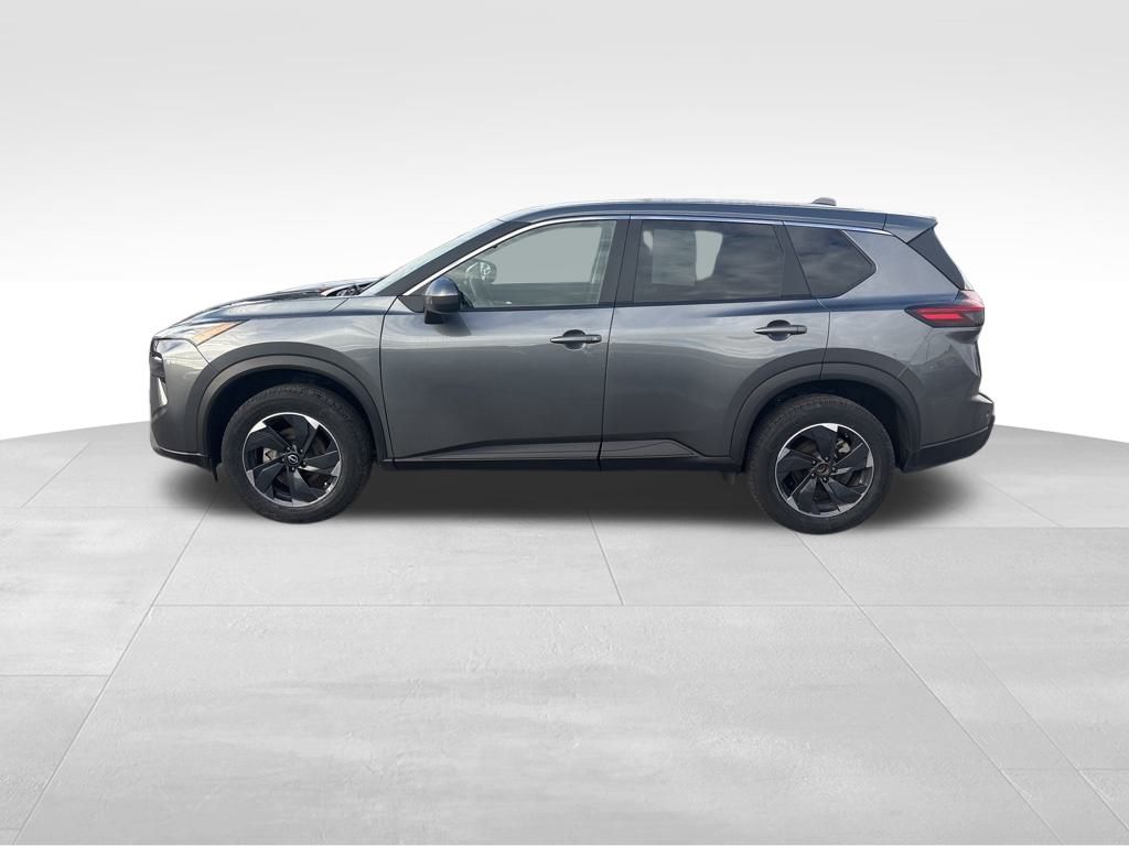 2024 Nissan Rogue SV photo 2