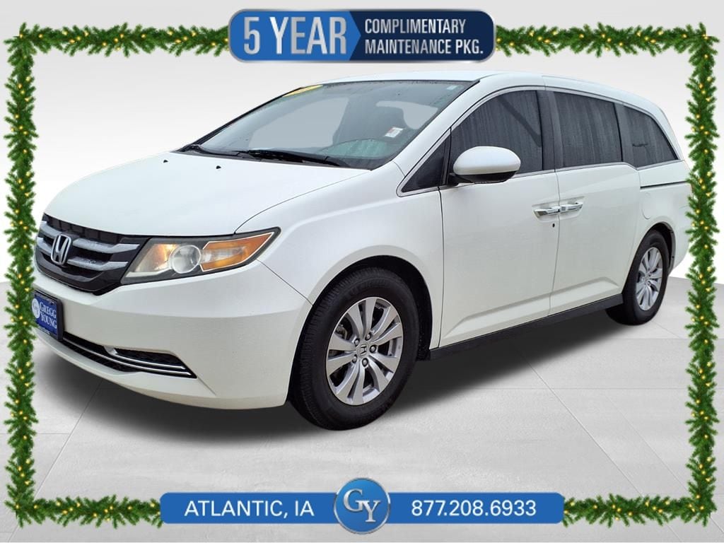 Used 2017 Honda Odyssey SE Van