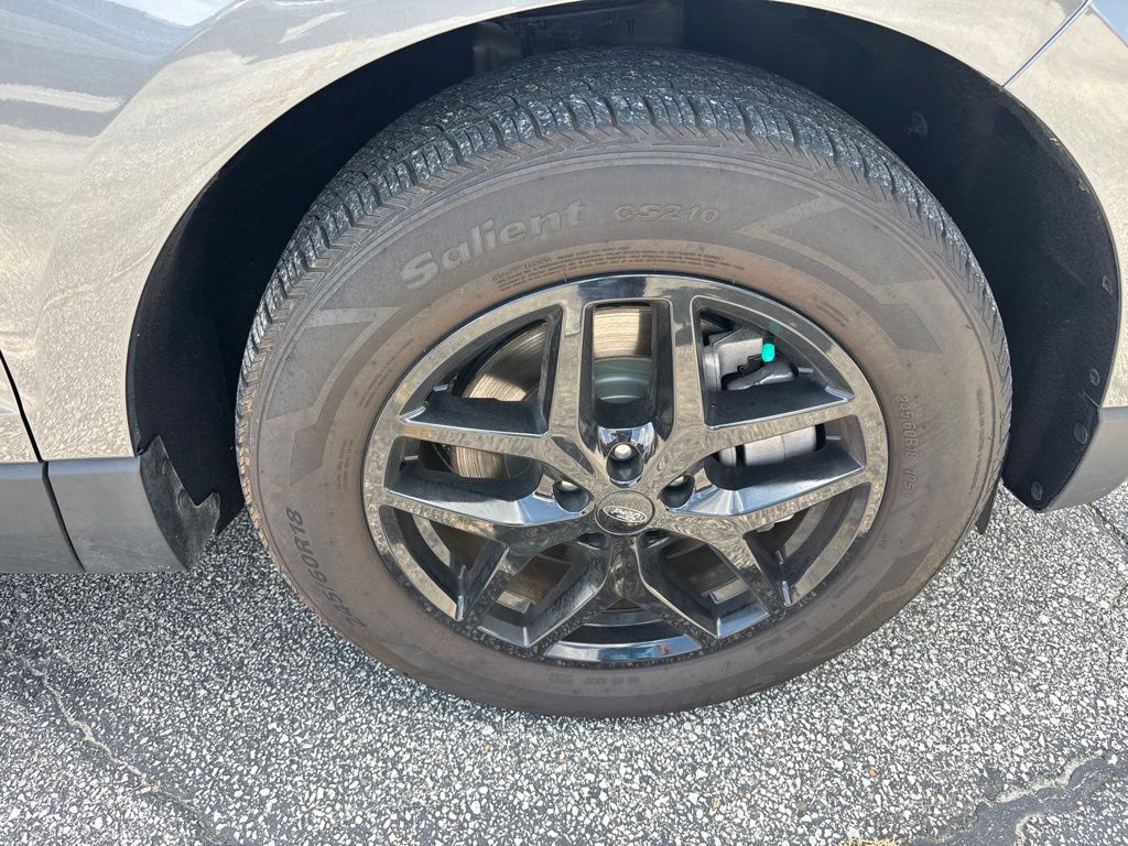 2024 Ford Edge SEL - Photo 11