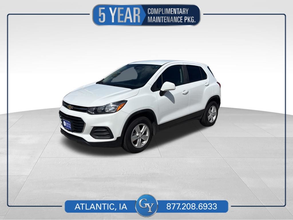 Used 2021 Chevrolet Trax LS with VIN KL7CJNSM1MB364555 for sale in Newton, IA