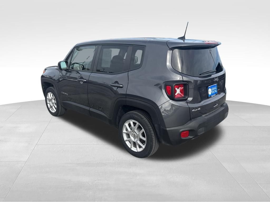 Used 2023 Jeep Renegade Latitude SUV