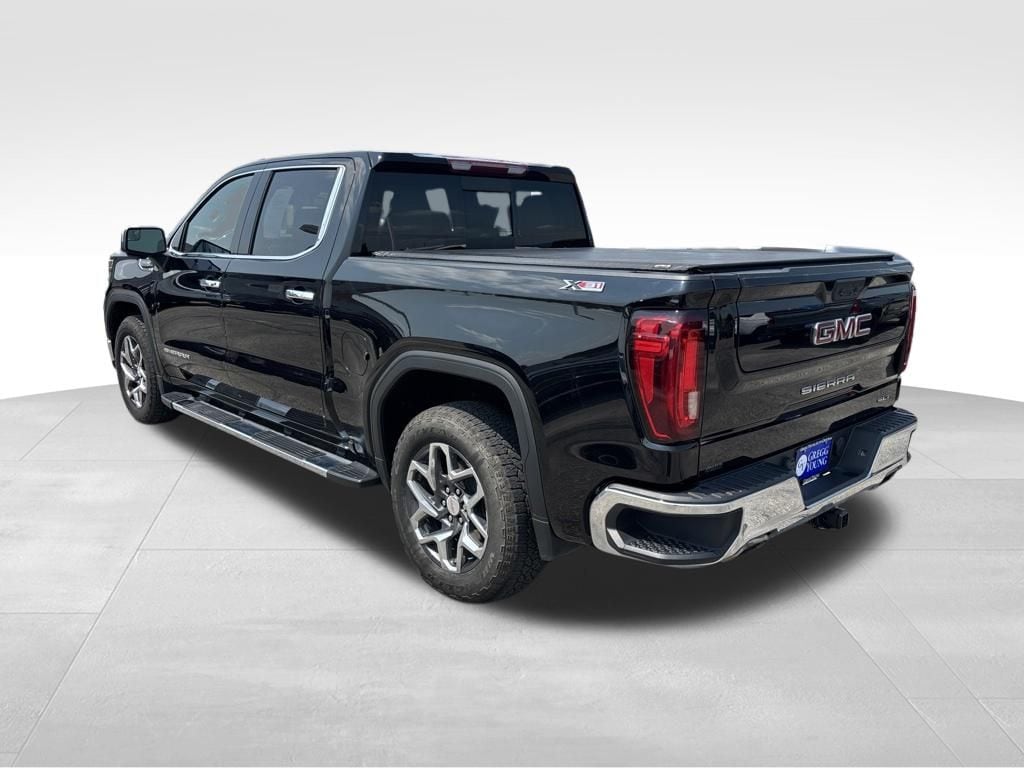 Used 2023 GMC Sierra 1500 SLT Truck Crew Cab