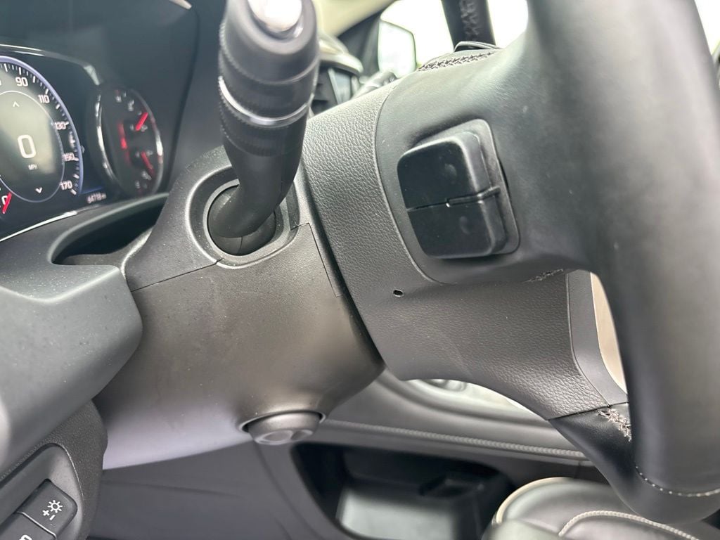 2023 GMC Acadia Denali - Photo 20