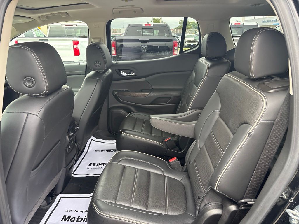 2023 GMC Acadia Denali - Photo 36