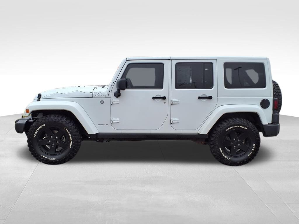 Used 2015 Jeep Wrangler Unlimited Sahara 4x4 SUV