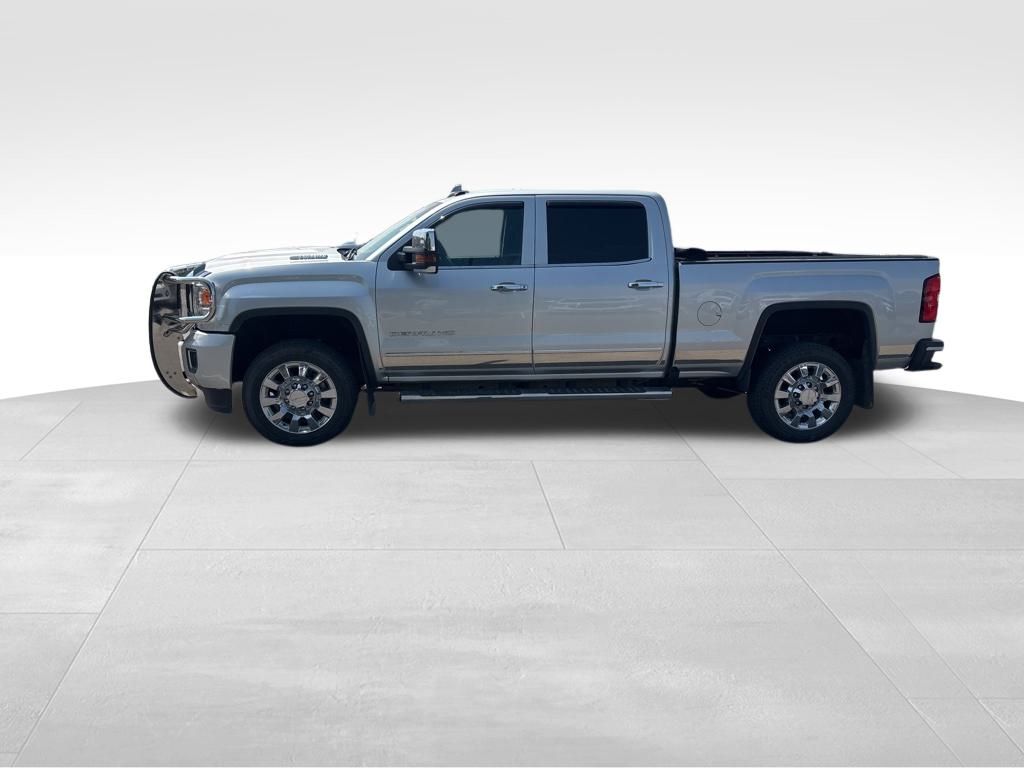 2019 Gmc Sierra 2500 HD Denali photo 2