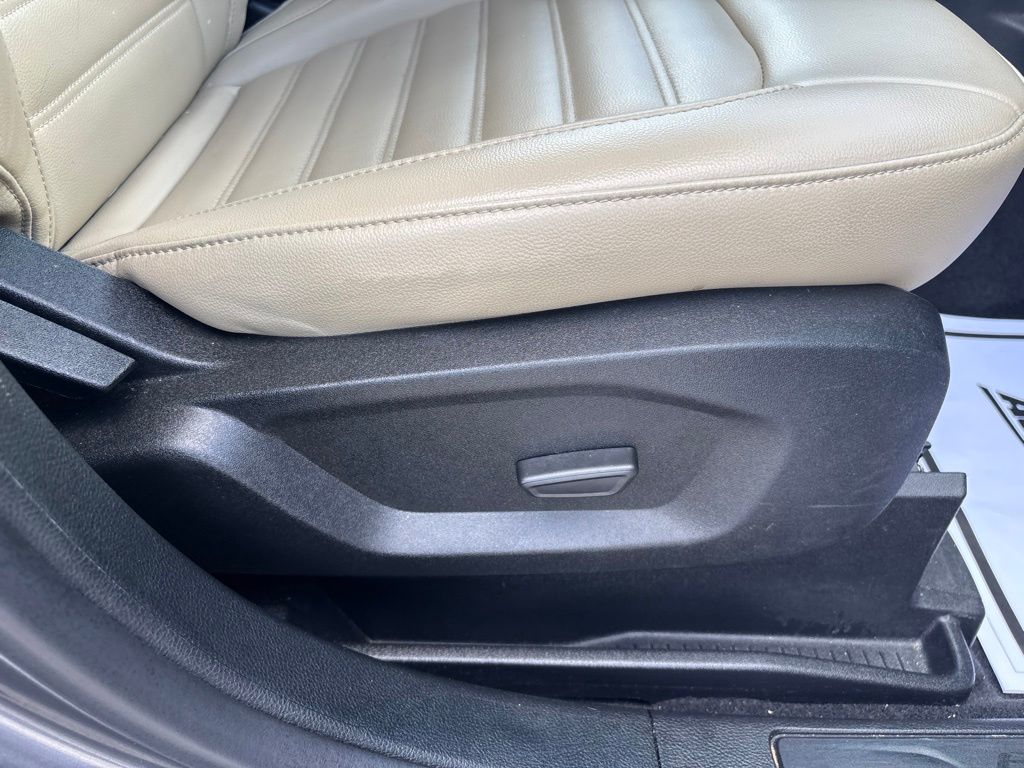 2024 Ford Edge SEL - Photo 45