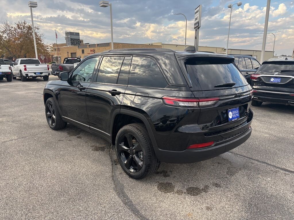 New 2025 Jeep Grand Cherokee LIMITED 4X4 Sport Utility