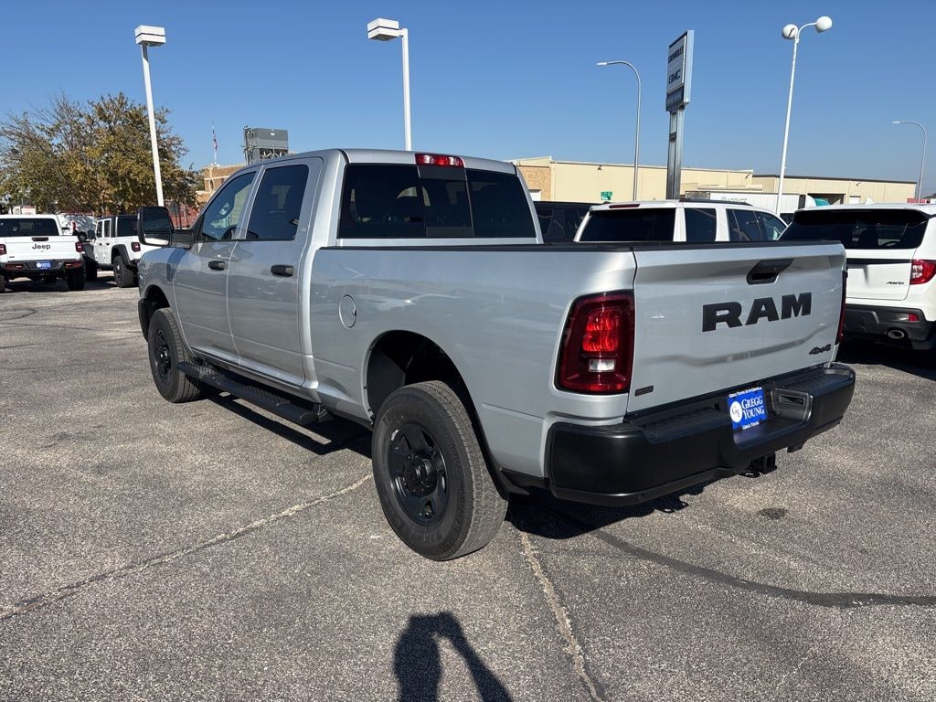 New 2026 Ram 3500 TRADESMAN CREW CAB 4X4 6'4 BOX Pickup