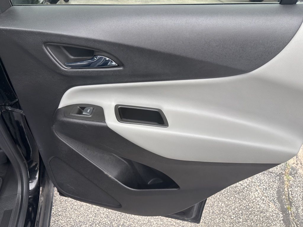 2022 Chevrolet Equinox LT - Photo 41