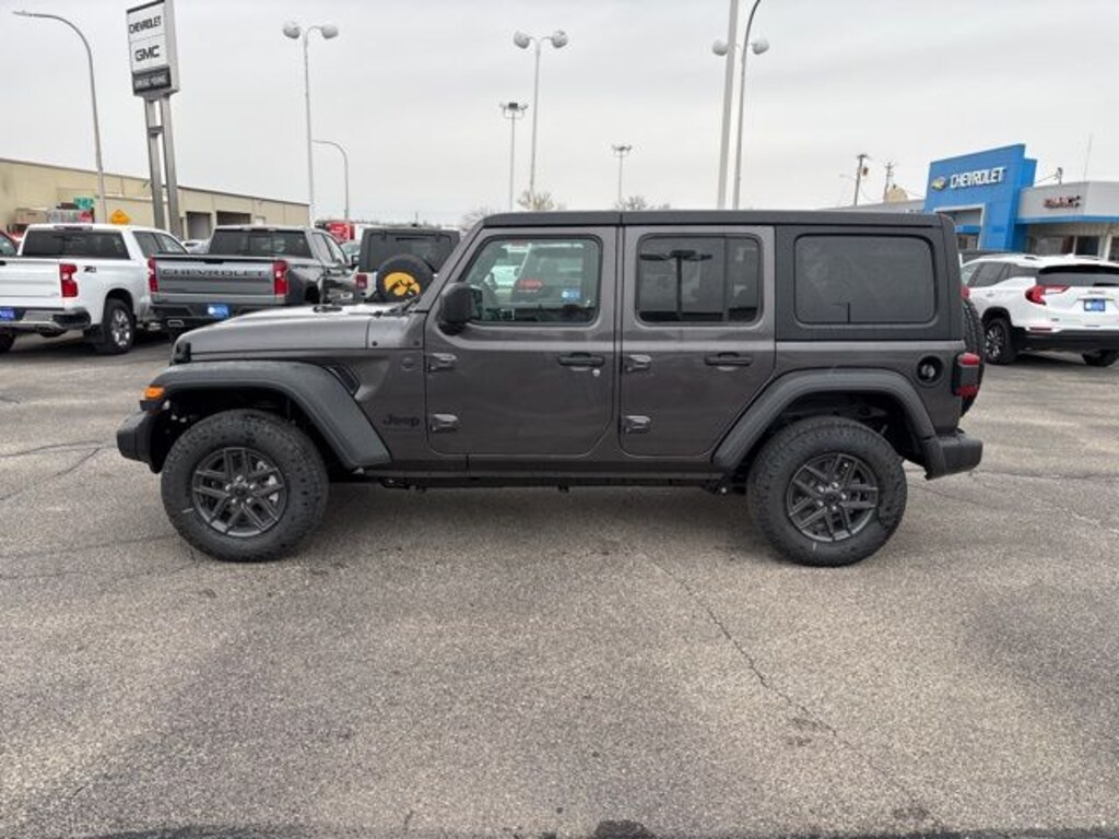 New 2025 Jeep Wrangler 4-DOOR SPORT S Sport Utility