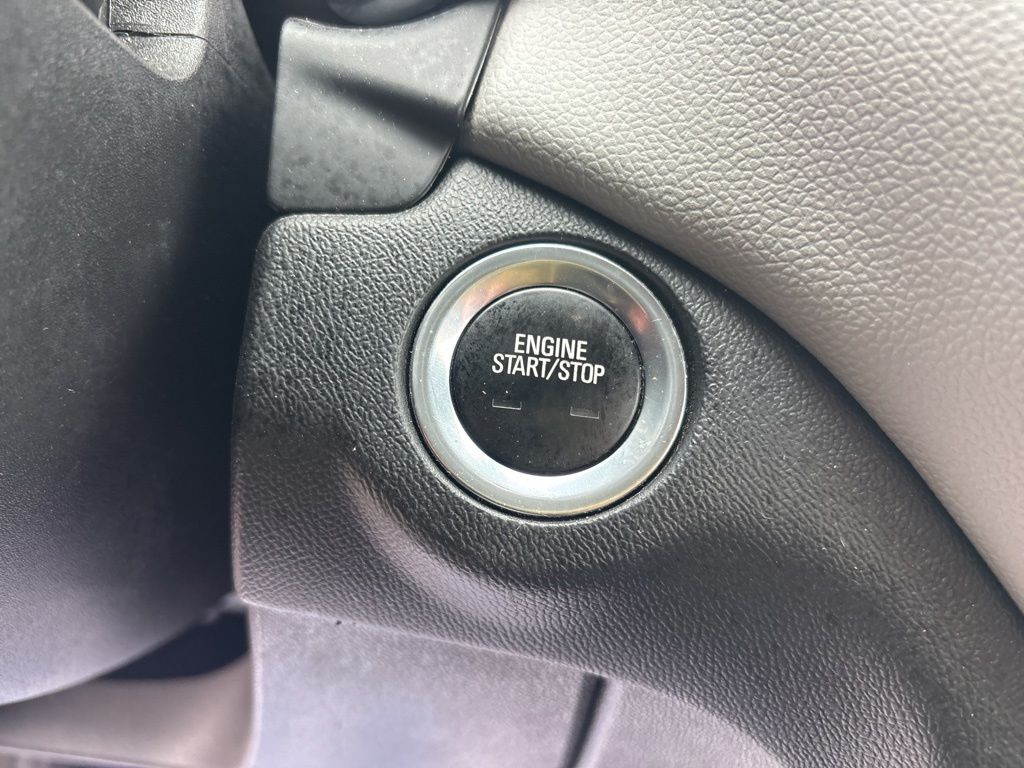 2022 Chevrolet Equinox LT - Photo 26