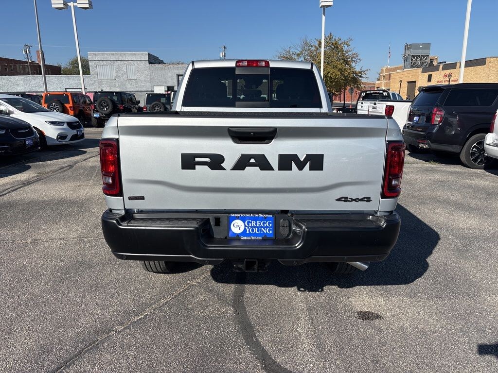 New 2026 Ram 3500 TRADESMAN CREW CAB 4X4 6'4 BOX Pickup