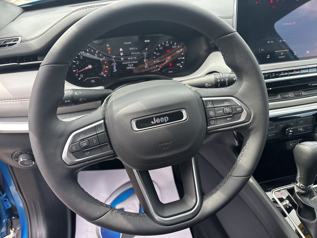 2024 Jeep Compass Limited - Photo 25