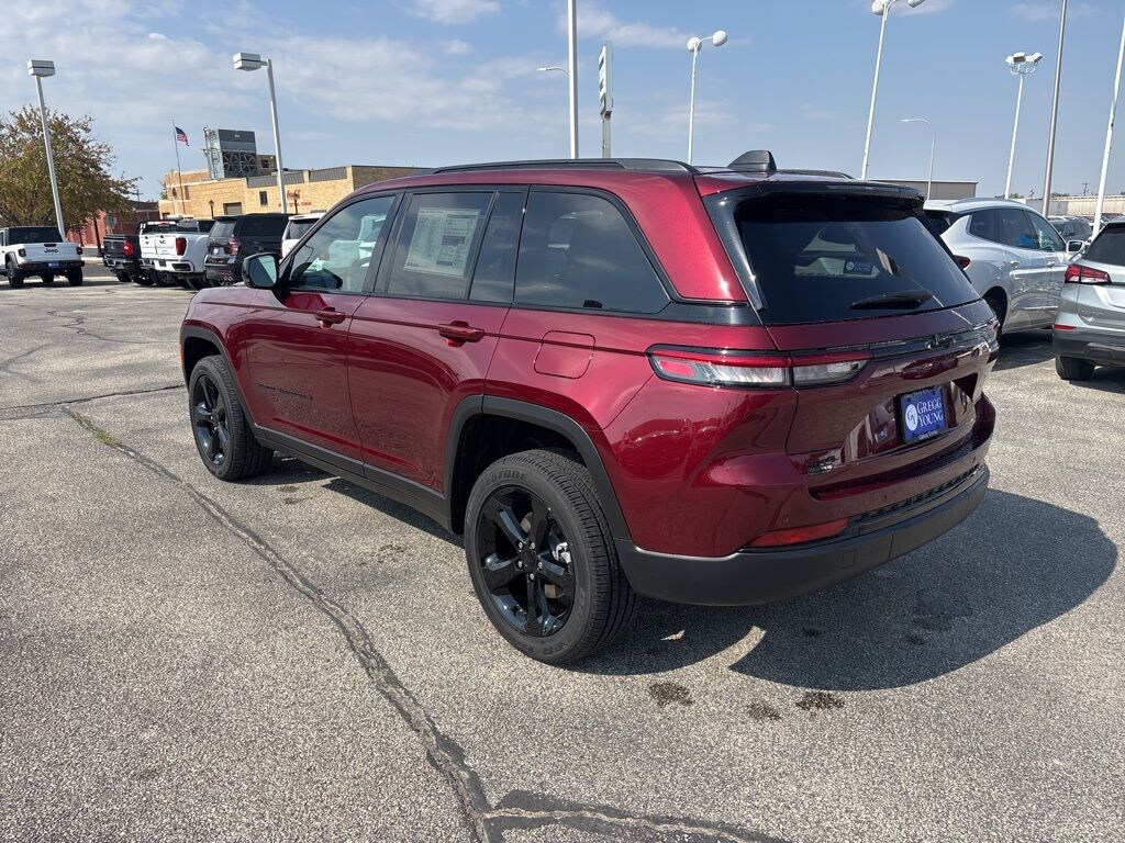 New 2025 Jeep Grand Cherokee ALTITUDE X 4X4 Sport Utility