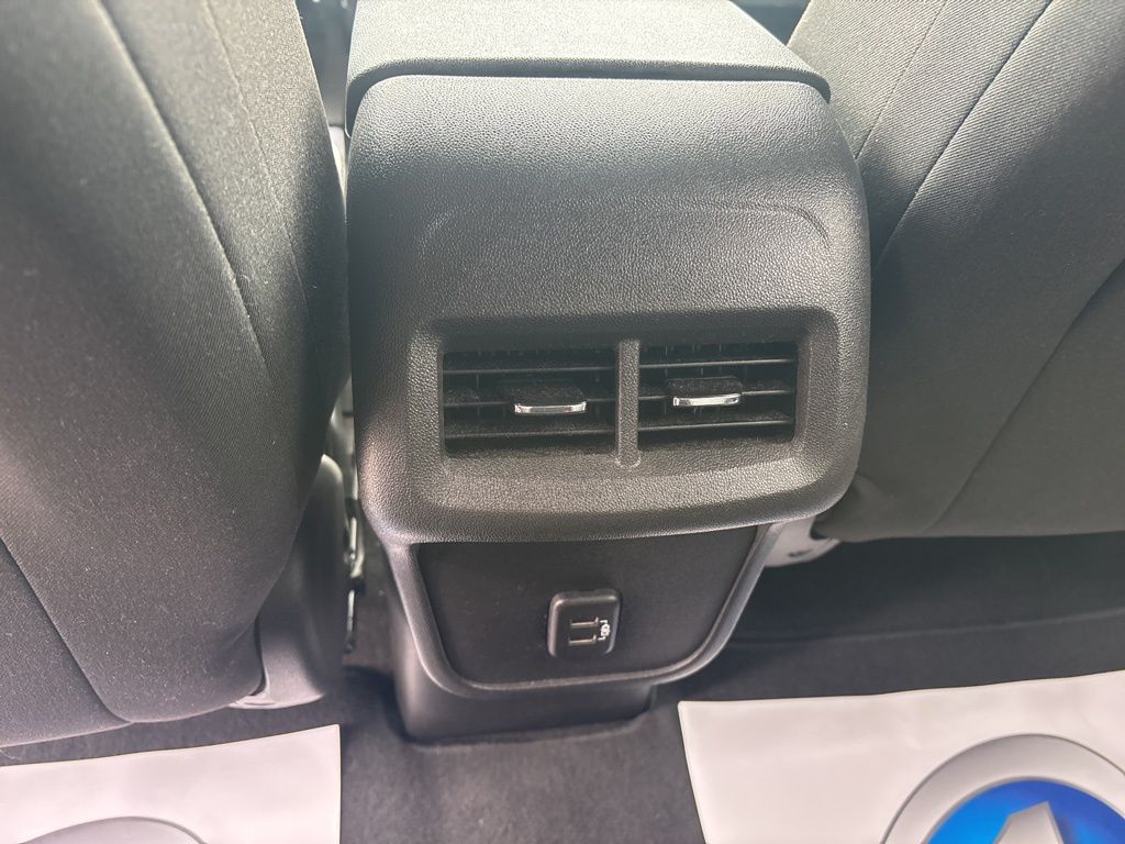 2022 Chevrolet Equinox LT - Photo 37