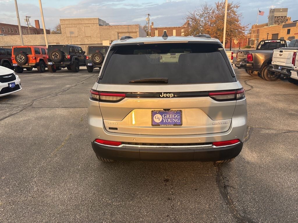 New 2025 Jeep Grand Cherokee LIMITED 4X4 Sport Utility