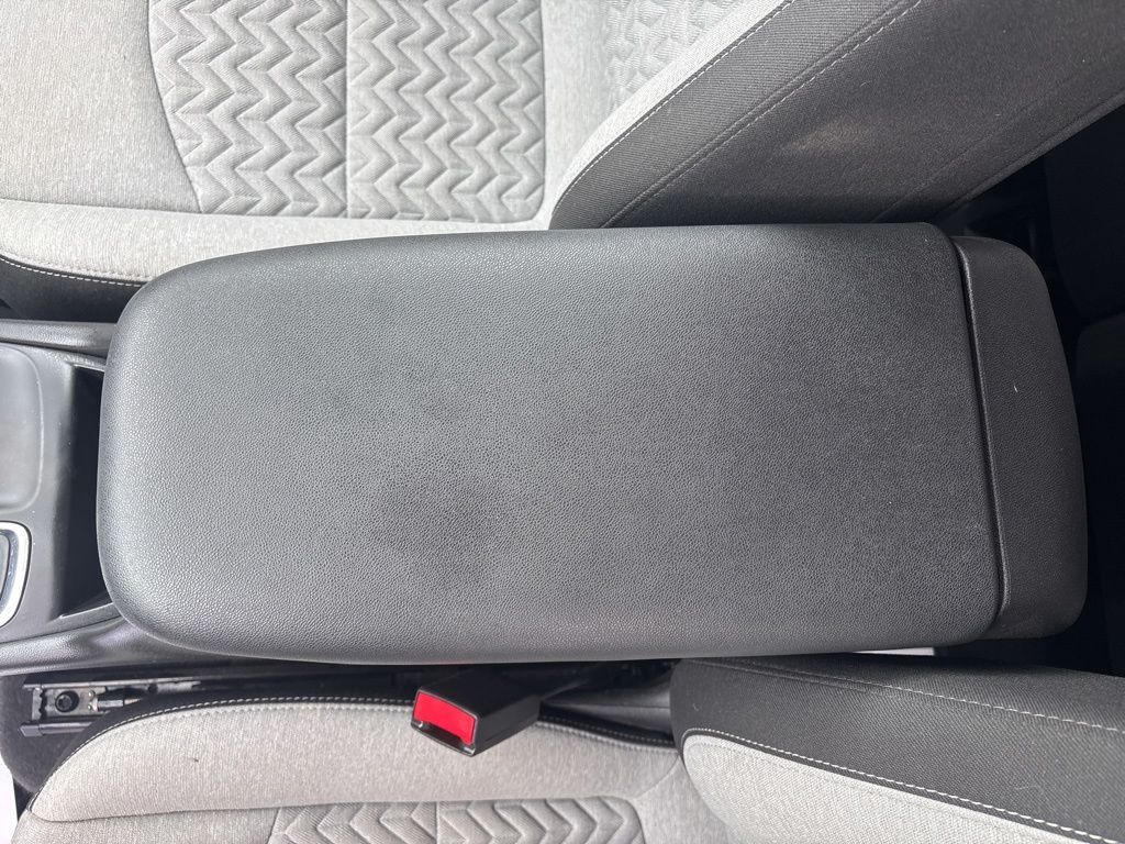 2022 Chevrolet Equinox LT - Photo 31