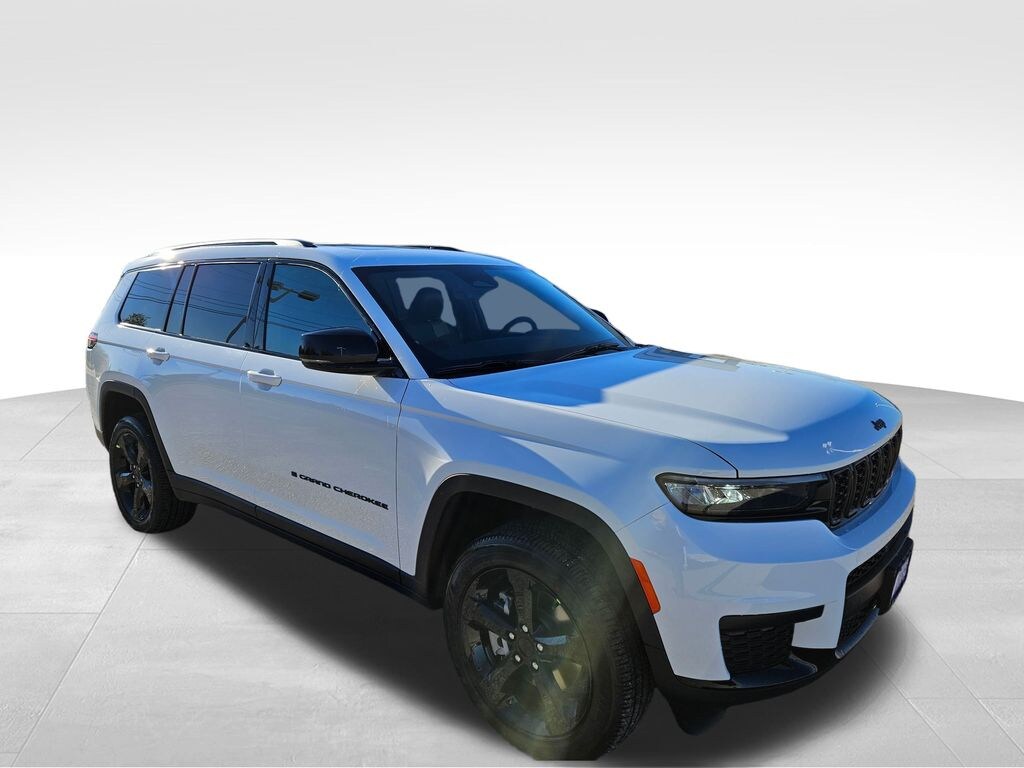 New 2025 Jeep Grand Cherokee L ALTITUDE X 4X4 Sport Utility