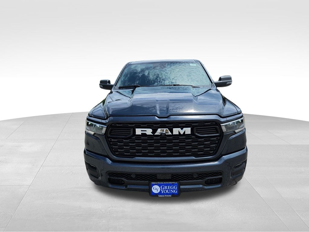 New 2025 Ram 1500 BIG HORN CREW CAB 4X4 5'7 BOX Pickup