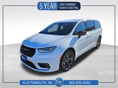 2026 Chrysler Pacifica SELECT Passenger Van