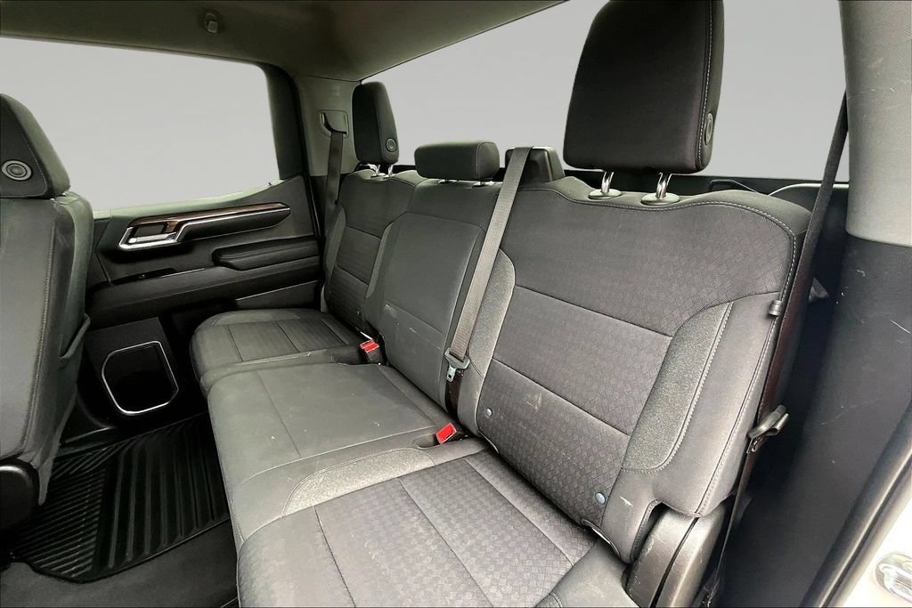 2023 Chevrolet Silverado 1500 LT - Photo 23